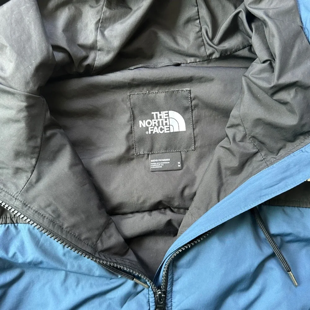 The North Face Men's Hooded Jacket M Blue Black Colorblock Insulated